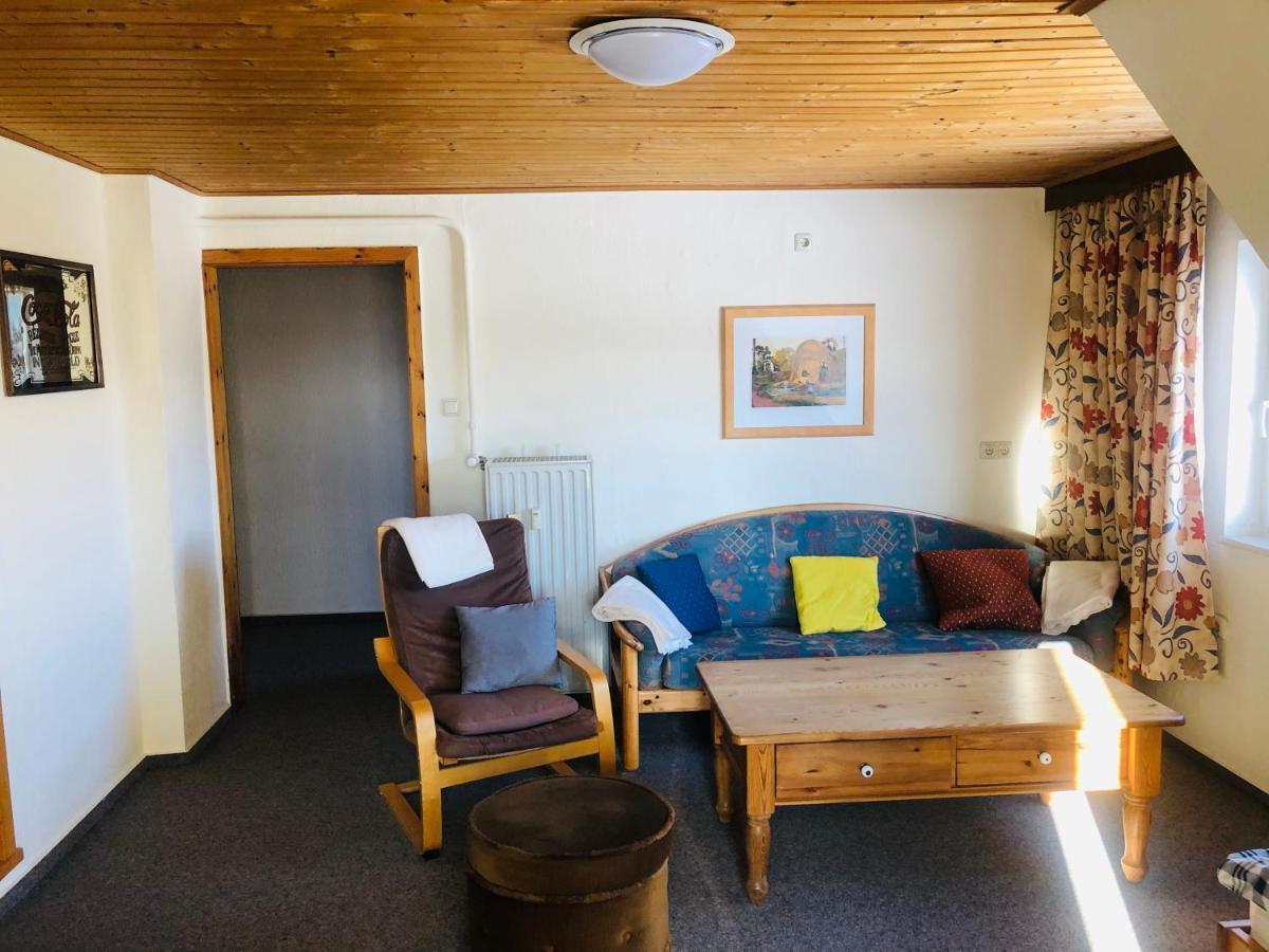 Haus Hubertus Apartment Вилинген Екстериор снимка