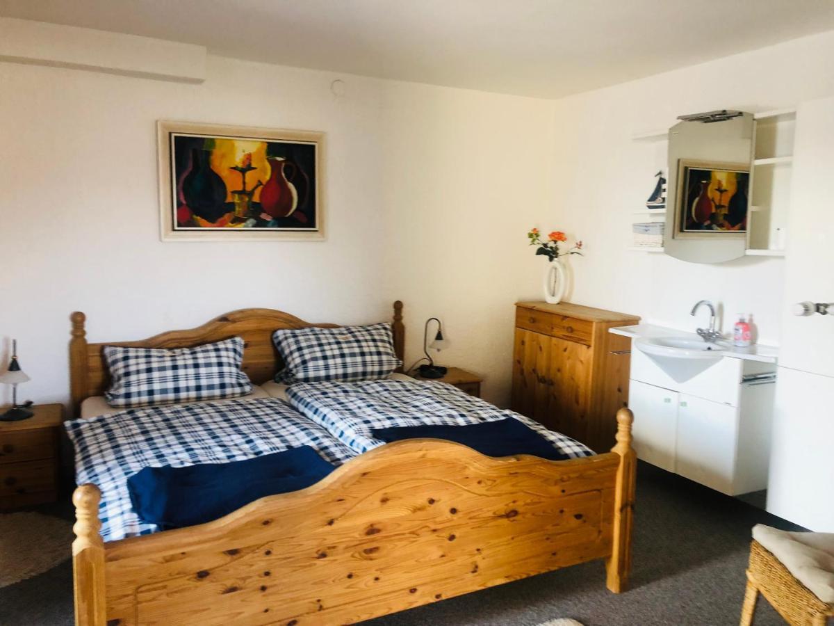 Haus Hubertus Apartment Вилинген Екстериор снимка